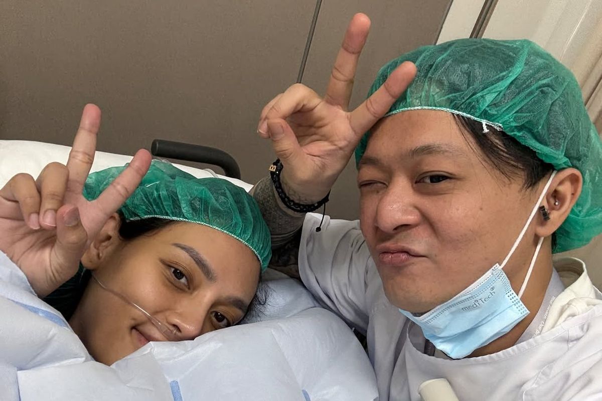 Bravy, lamaran, Erika Carlina, bravy, Bravy Umumkan Perpisahan dengan Erika Carlina Setelah Lamaran Terbuka, Penyebab Perpisahan: Bravy Akui Selingkuh, Upaya Memperbaiki Hubungan yang Gagal, Bravy Klarifikasi untuk Lindungi Erika, Perjalanan Cinta Bravy dan Erika Carlina, Bravy dan Erika Carlina Telah Rencanakan Pernikahan 