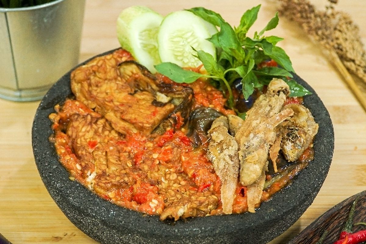 Sambal Tanpa Minyak, resep sambal terong, cara membuat sambal terong, resep sambal terong bakar, sambal tanpa tomat, resep sambal terong sederhana, Resep Sambal Terong Tanpa Minyak dan Tomat, Lebih Segar
