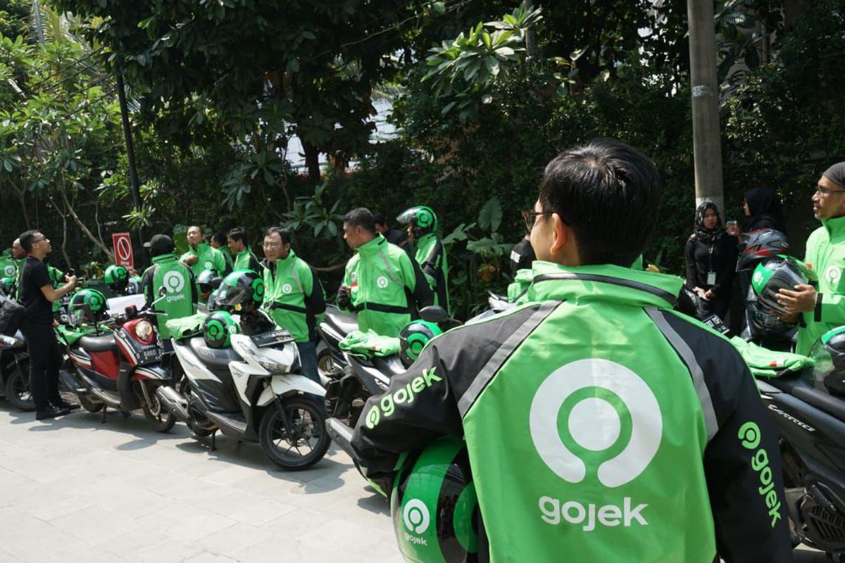 Kemenhub, kenaikan tarif, ojol, keputusan, ojek online, aplikator, kajian, Kajian, Kemenhub Belum Ketuk Palu Soal Kenaikan Tarif Ojek Online