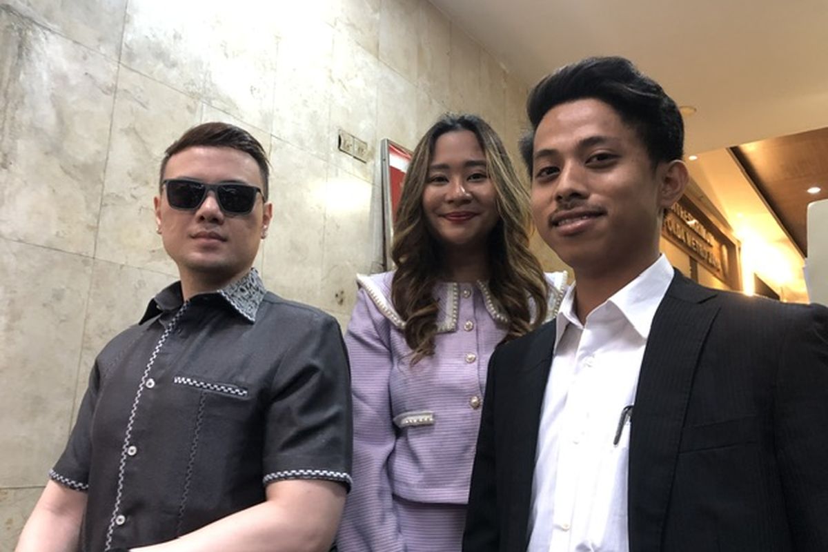 Chikita Meidy, Indra Adhitya, chikita meidy dilaporkan, suami chikita meidy, suami chikita meidy judol, Chikita Meidy KDRT, KDRT Chikita Meidy, Indra Adhitya suami Chikita Meidy, Kasus KDRT Chikita Meidy, Sang Suami Mengaku Dilempar Botol Skincare