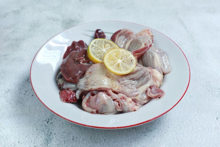 Cara Masak Ati Ampela, cara masak ati ampela yang enak, cara hilangkan bau amis ampela, tips membersihkan ati ampela, Cara Masak Ati Ampela Bebas Pahit dan Amis, Tambah 1 Bahan Ini, Kenapa Ati Ampela Bisa Pahit dan Amis, 1 Bahan untuk Menghilangkan Pahit dan Amis, Langkah Membersihkan Ati Ampela ala Warung Padang, Siap Dimasak Tanpa Rasa Pahit