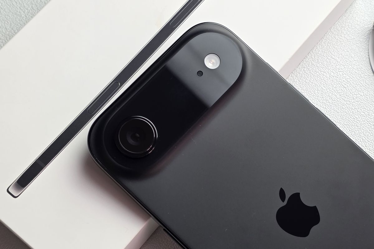 iPhone Air, iPhone 17 Air, Harga iPhone Air, harga iPhone 17 Air, spesifikasi iPhone Air, spesifikasi iPhone 17 Air, Harga iPhone Air di Indonesia Turun Lagi Jadi Lebih Murah, Saatnya Beli?