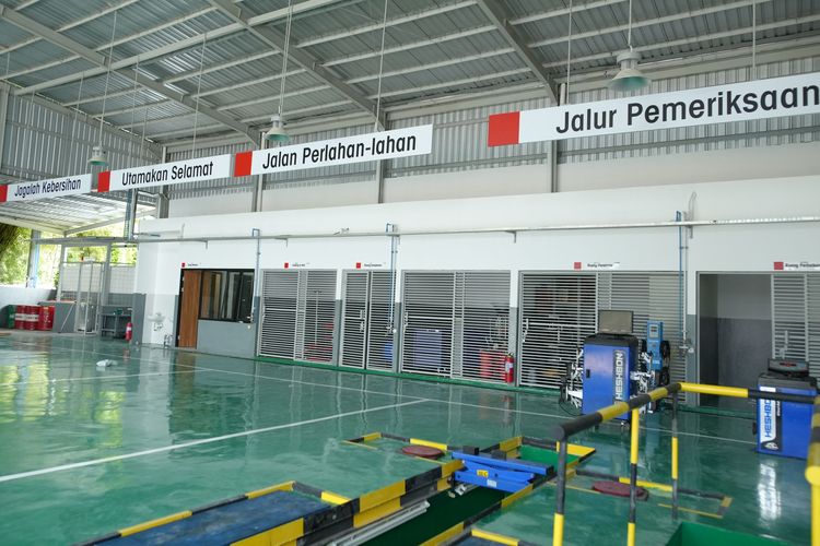 Yogyakarta, Magelang, Fuso, Canter, yogyakarta, fuso, magelang, Perluas Jaringan, KTB Resmikan Diler ke 226 di Yogyakarta