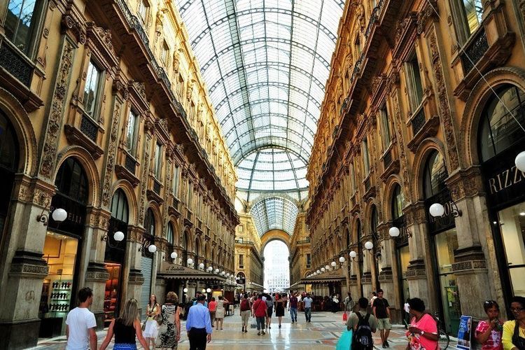 Tiket.com, Singapore Airlines, turis Indonesia, Liburan ke Eropa, 5 Destinasi Wisata Eropa Favorit Turis Indonesia, Salah Satunya Paris