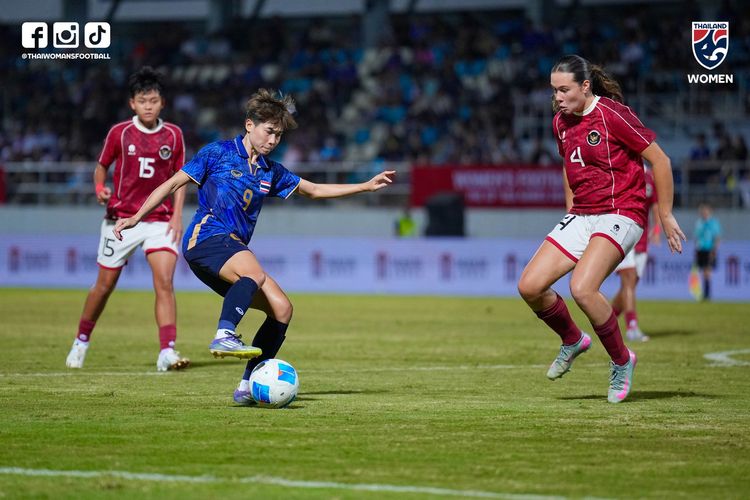 SEA Games, Timnas, Indonesia, Thailand, Timnas Putri, Timnas Putri Indonesia, Timnas putri, Indonesia vs Thailand, Hasil Timnas Putri Indonesia vs Thailand, SEA Games 2025, Hasil Timnas Putri Indonesia, HT Skor Timnas Putri Indonesia Vs Thailand, Garuda Pertiwi Tertinggal 0-4