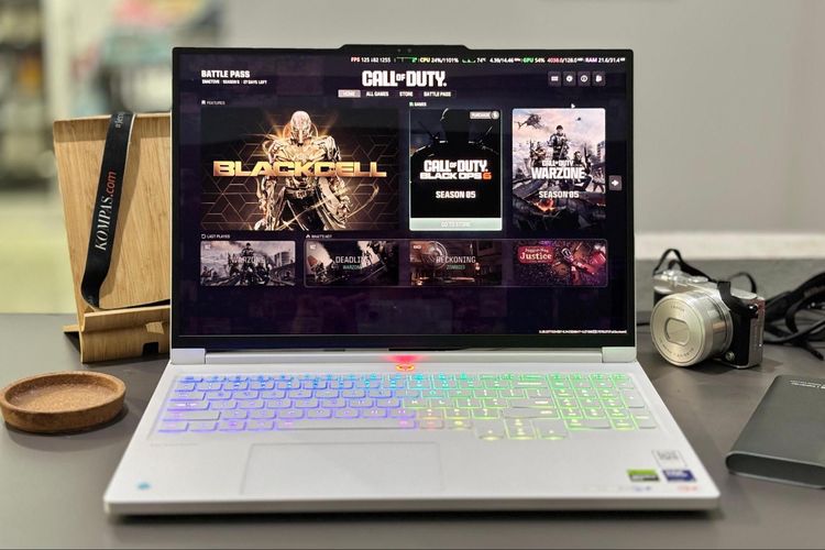 Lenovo, call of duty, laptop gaming, Call of Duty Warzone, Legion 7i, STEM, Lenovo Legion, kecerdasan buatan, Lenovo Legion 7i, laptop AI, Arrow Lake, Intel Core Ultra 9 275HX, laptop gaming AI, PureSight OLED Gaming, Menilik Lenovo Legion 7i 16IAX10, Laptop Gaming Premium yang Bisa Jadi Workstation Profesional, Performa tinggi dengan Intel Core Ultra 9 275HX, Mode gaming fleksibel, Tetap stabil di Performance Mode , Layar PureSight OLED Gaming dengan audio imersif, Keyboard TrueStrike dengan RGB per-key, AI Engine+ dan Legion Space, Desain sleek dan clean, Kamera, software, dan baterai