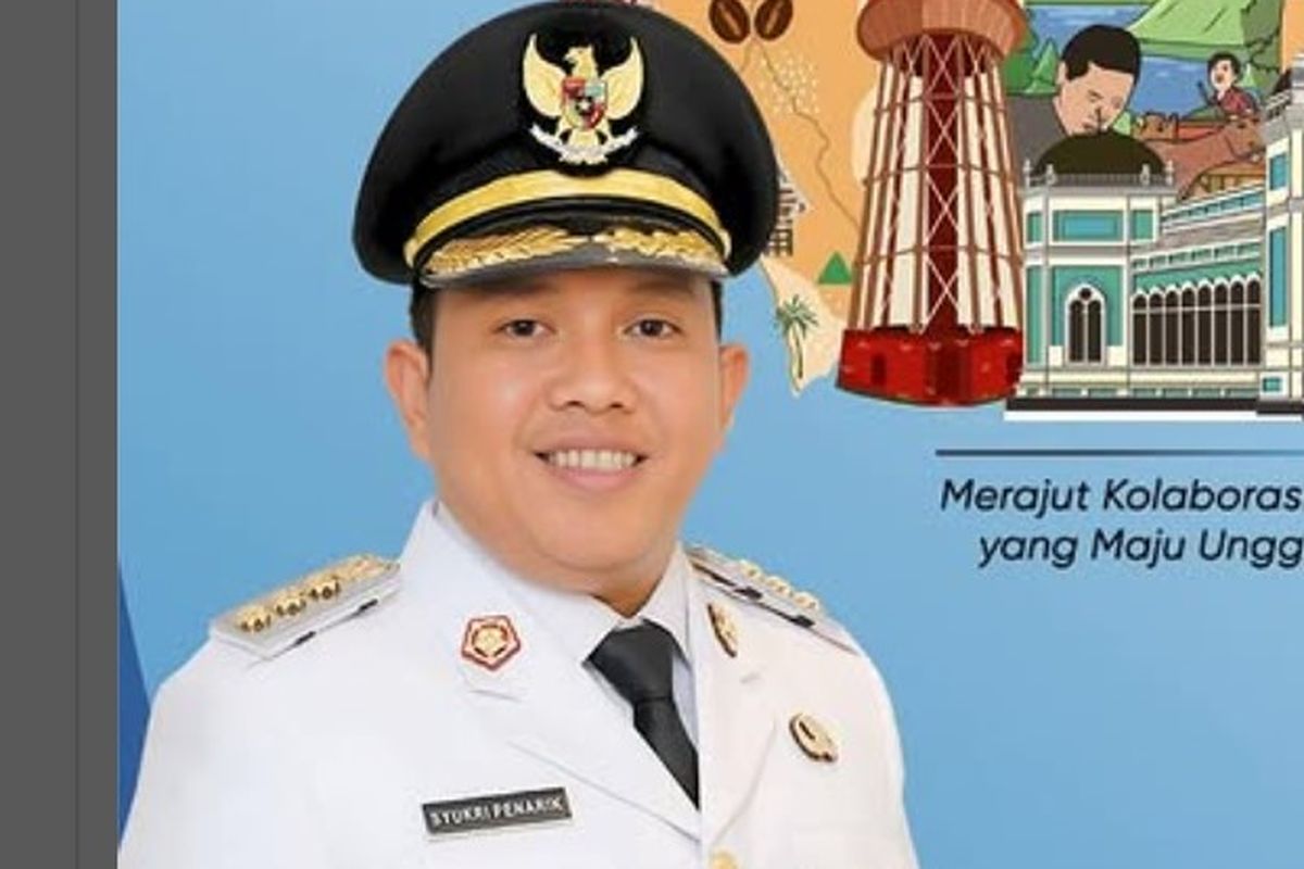 Sibolga, Wali Kota Sibolga, banjir sibolga, banjir dan longsor Sibolga, banjir sumatera, Akhmad Syukri Nazry Penarik, Wali Kota Sibolga Hilang Kontak Sejak Selasa, Kirim Pesan Terakhir Terjebak di Tapteng