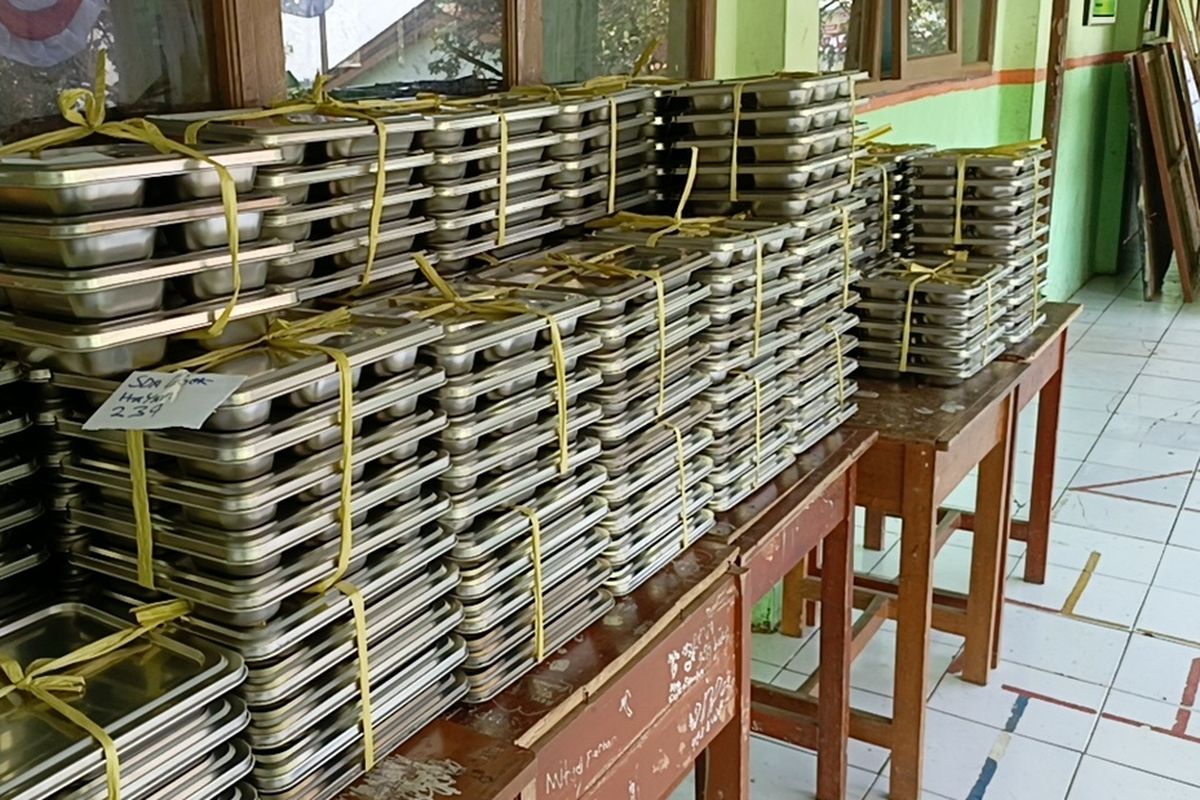 Kabupaten Tanah Laut, Kalimantan Selatan, makanan bergizi gratis, dapur MBG, SDN 1 Telaga, Ada Ulat di Menu MBG SDN 1 Telaga di Tanah Laut, Kepala SPPG dan Pengawas Lakukan Evaluasi