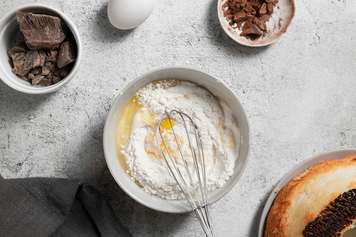 5 Pengganti Telur untuk Bikin Kue, Pengidap Alergi Telur Wajib Tahu, 2. Pisang tumbuk, 3. Minyak sayur dan air, 4. Cuka dan soda kue, 5. Ubi jalar tumbuk