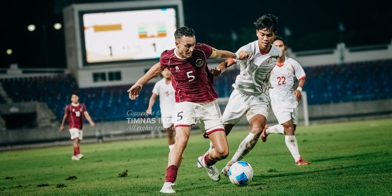 Ivar Jenner, FC Utrecht, Belanda, Eredivisie, Liga Belanda, Media Belanda Sebut Masa Depan Ivar Jenner di FC Utrecht Sudah Habis