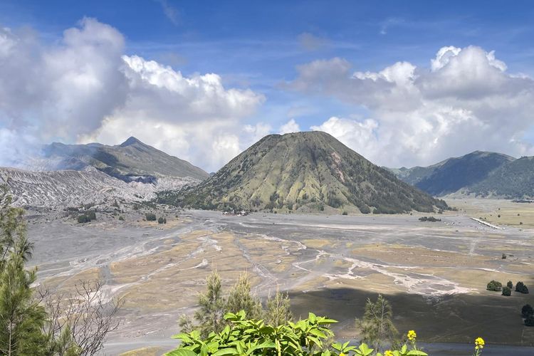 Gunung Bromo, Gunung Semeru, pendakian Gunung Semeru, Ranu Kumbolo, Awas Kecele, Ini Jadwal Penutupan Gunung Semeru dan Gunung Bromo 2026, 1 Januari – 31 Maret 2026 , 1 – 31 Desember 2026 , 1. Penutupan Akhir Wulan Kapitu, 2. Hari Raya Nyepi , 3. Penutupan pemulihan ekosistem pasca-libur Lebaran , 4. Hari Raya Yadnya Kasada &amp; pembersihan pasca-Kasada , 5. Penutupan Awal Wulan Kapitu (akhir tahun) , Rekomendasi waktu terbaik berkunjung 