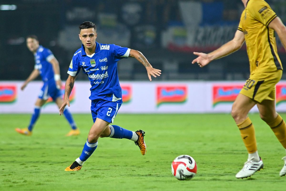 Persib Bandung, Super League, PSBS Biak, Eliano Reijnders Ingatkan Persib untuk Tak Terlena Juara Paruh Musim