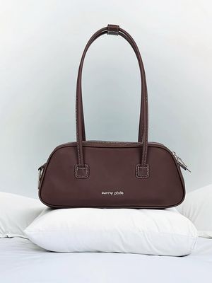 brand lokal, tas wanita, rekomendasi tas lokal wanita, 5 Rekomendasi Brand Lokal Tas Wanita, Timeless dan Stylish, 1. Tinyblack, 2. Amreta, 3. Sunny Pixie, 4. Flicka, 5. Nubuk Bags