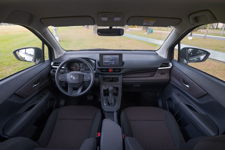 Toyota, Toyota Avanza, Estimasi Biaya Mudik Jakarta–Semarang Pakai Toyota Avanza