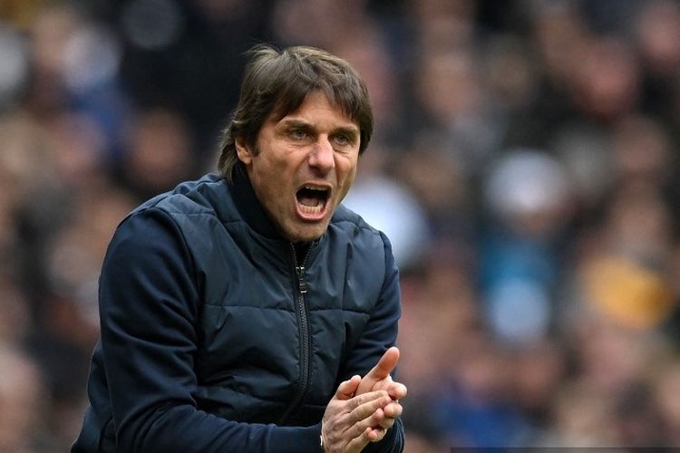 antonio conte, Liga Italia, Fiorentina vs Napoli, hojlund, pelatih napoli, eks man united, gol hojlund, penyerang asal denmark, conte puji hojlund, Fiorentina Vs Napoli 1-3: Conte Sanjung Hojlund yang Ukir Debut Manis