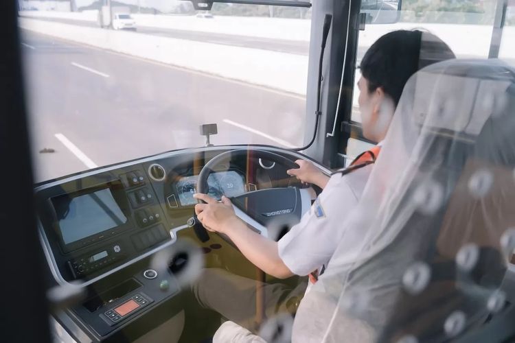SIM B, Tarif bikin SIM B, tarif perpanjang sim b, sopir kendaraan niaga, Tarif Resmi Bikin dan Perpanjang SIM B untuk Sopir Kendaraan Niaga