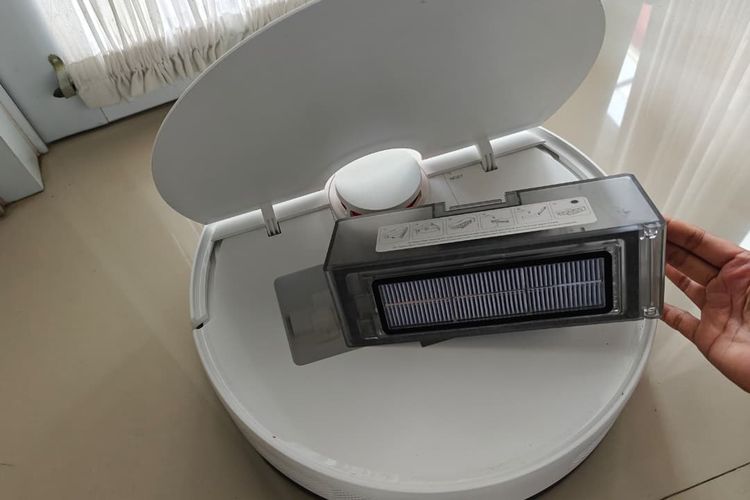 Xiaomi, vacuum cleaner, Robot vacuum, Robot Vacuum Cleaner, Xiaomi Robot Vacuum S40C, robot vacuum cleaner xiaomi, Review Xiaomi Robot Vacuum S40C, Solusi Rumah Bersih untuk Pengguna yang, Desain minimalis dan berbobot, Isi kelengkapan Xiaomi Robot Vacuum S40C, Andalkan sensor untuk kenali ruangan, Gampang atur robot dari aplikasi, Solusi praktis untuk yang "mager"