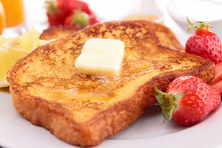 resep french toast, cara membuat french toast, resep french toast klasik, french toast tanpa heavy cream, cara membuat french toast mudah, cara membuat french toast sederhana, menu sarapan ala kafe, Resep French Toast Klasik Empuk dan Wangi, Tanpa Heavy Cream