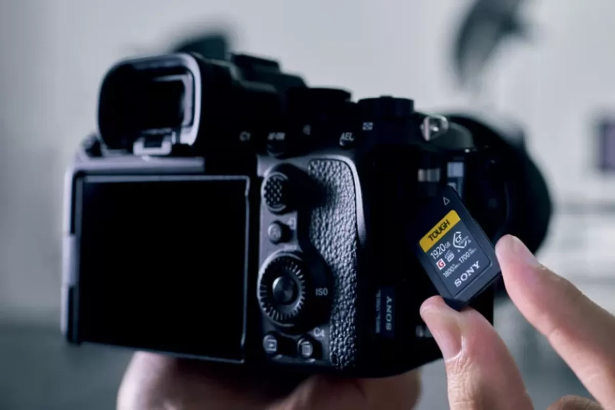 Sony, kartu memori, NAND flash, Sony Setop Jual Kartu Memori SD Card dan CFexpress gara-gara AI