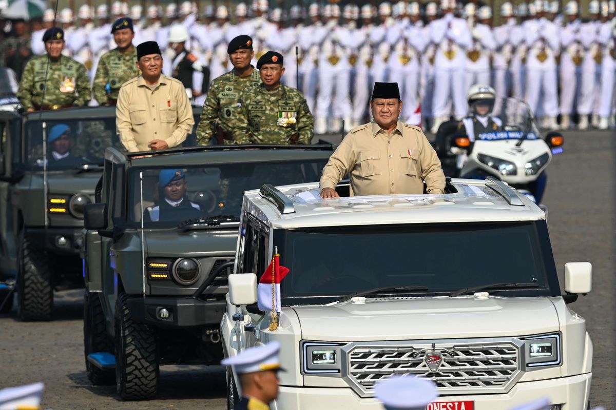 Prabowo, prabowo subianto, Pindad, kendaraan bermotor, maung, otopedia, maung garuda, Maung Garuda Limousine, Presiden RI Prabowo Subianto, mobil Indonesia, Maung Garuda, Mobil Dinas Andalan Prabowo Hasil Buatan Pindad, Dari kendaraan taktis menjadi simbol nasional, Proses pengembangan penuh di dalam negeri, Dari Pope Mobile hingga versi elektrik, Siap diproduksi massal