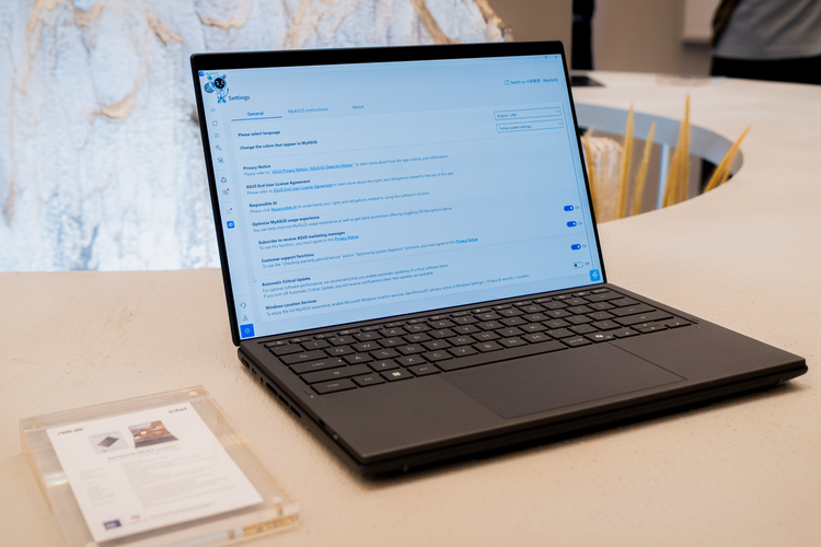 ASUS, Zenbook DUO, Zenbook S14, Zenbook S16, Asus Rilis Laptop Copilot+ PC Baru ke Indonesia, Ada Zenbook DUO 2 Layar