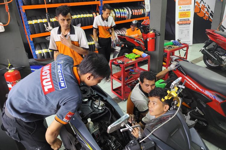 bengkel motor, outlet baru, SiTepat Digital Motoshop, Bengkel Motor Modern Ini Buka Cabang Baru di Kawasan Industri Cakung