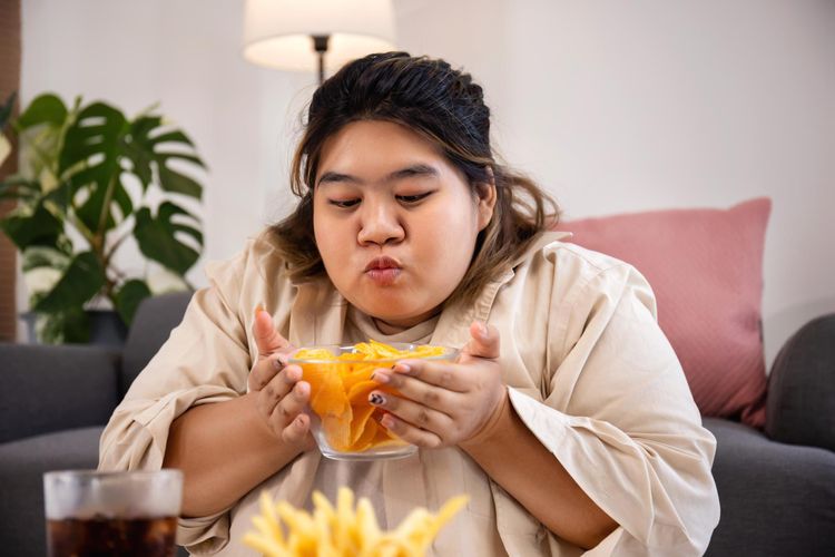 puasa, manfaat puasa, manfaat puasa untuk kesehatan, 8 Manfaat Puasa untuk Kesehatan Menurut Para Dokter, 1. Membantu menurunkan dan mengontrol berat badan, 2. Menjaga kesehatan jantung dan pembuluh darah, 3. Mencegah tubuh mengalami resistensi insulin, 4. Meningkatkan metabolisme dan proses detoksifikasi, 5. Menjaga stabilitas gula darah, 6. Menjaga kesehatan pencernaan dan lambung, 7. Menyehatkan kulit, 8. Mengurangi stres dan menjaga kesehatan mental