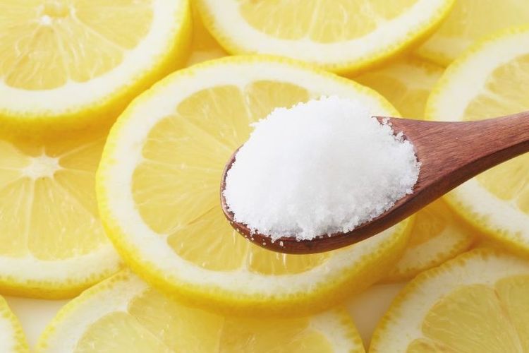 panci gosong, membersihkan panci gosong, kerak gosong, menghilangkan gosong panci, gosong panci bagian dalam, 6 Cara Membersihkan Panci Gosong, Noda Hitam bisa Kinclong, Campuran baking soda, garam, dan cuka , Campuran air dan sabun cuci piring, Menggunakan sitrun, Membuat scrub dari garam dan lemon, Minuman bersoda, Menggunakan cuka