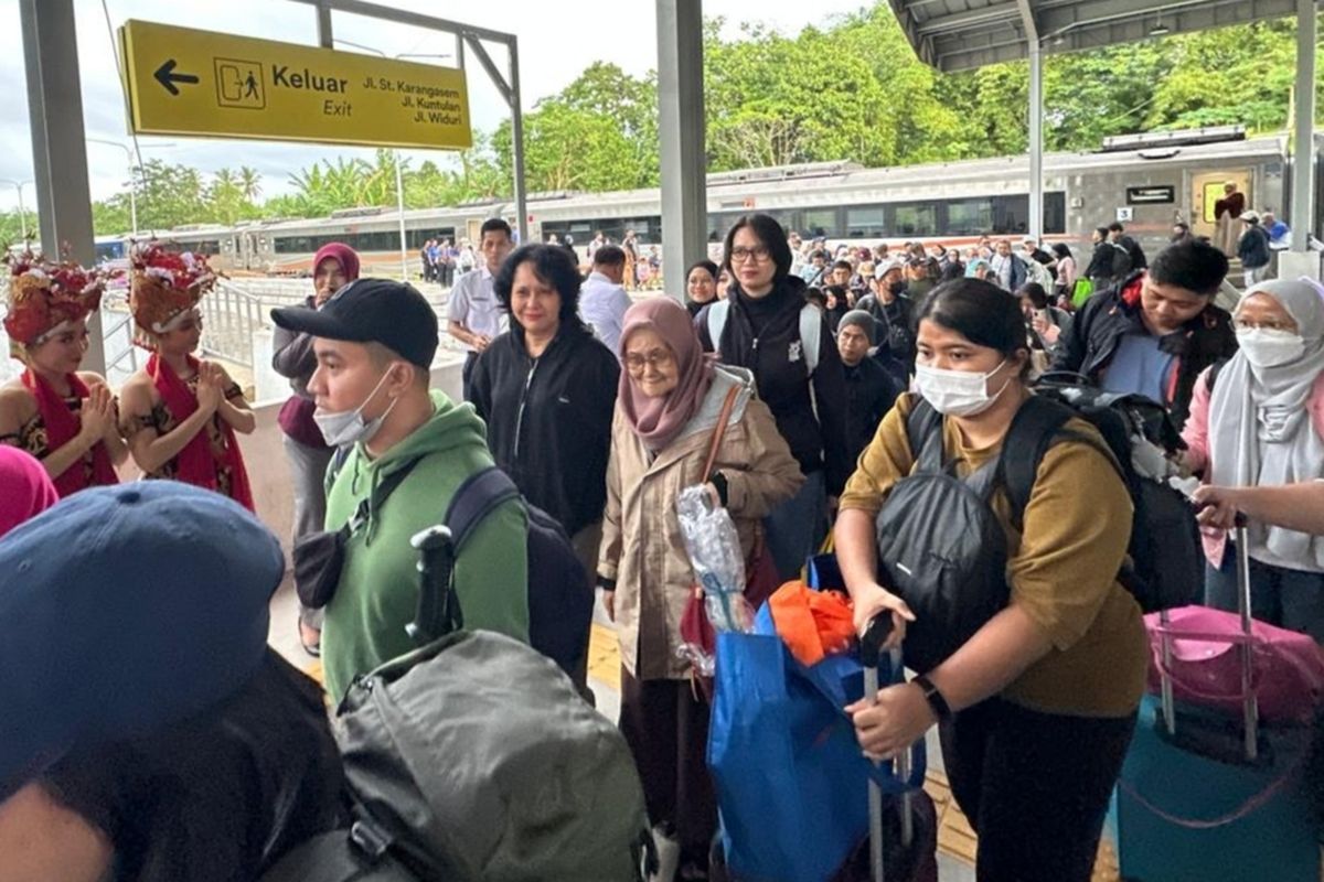 Banyuwangi, Pulau Merah hingga Kawah Ijen Ramai, 90.968 Wisatawan Padati Banyuwangi Saat Long Weekend