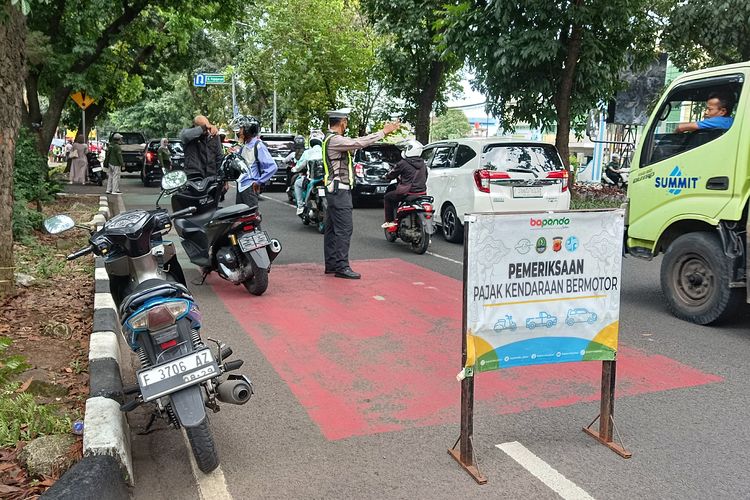 Pajak Kendaraan, pajak kendaraan, Razia tertib pajak, Bayar pajak saat kena razia, Razia Tertib PKB, Penunggak Wajib Bayar di Lokasi?