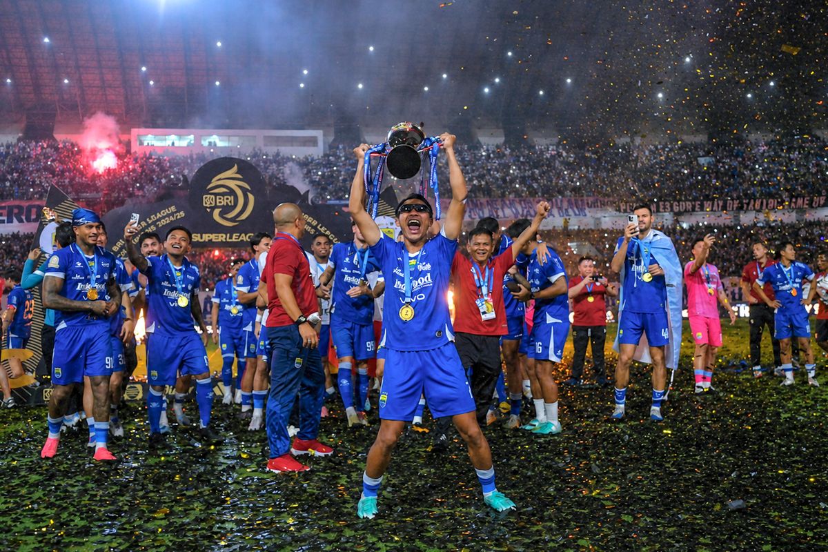 Persib, ASEAN Club Championship, ACL 2, Adhitia Putra Herawan, Bojan Hodak, Igor Tolic, Persib Bandung, Siasat Persib Hadapi Empat Kompetisi Sekaligus Musim 2026-2027