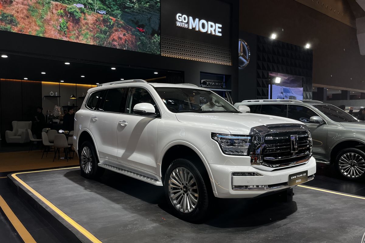 ADAS Level 2, Tank 500 Diesel: Definisi Kenyamanan dan Kekuatan SUV China, Fitur Keselamatan dan ADAS, Konektivitas, Pilihan Warna, Spesifikasi GWM Tank 500 Diesel
