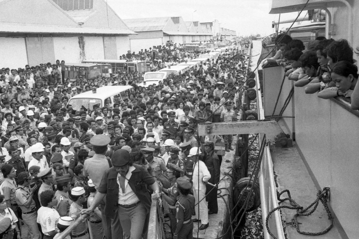 KMP Tunu Pratama Jaya, KM Tampomas, kecelakaan kapal, kecelakaan laut, kecelakaan kapal di Indonesia, KMP Tunu Pratama Jaya tenggelam di selat Bali, kecelakaan kapal laut di indonesia, kecelakaan transportasi laut di indonesia, sederet kecelakaan laut di Indonesia, Deretan Tragedi Kapal Tenggelam di Indonesia, dari KM Tampomas II hingga KMP Tunu Pratama Jaya, 1981 – KM Tampomas II: 369 Orang Tewas, 2005 – KM Digoel: 84 Tewas, 100 Hilang, 2007 – KM Levina I: Terbakar dan Tenggelam, 2009 – KM Teratai Prima: Ratusan Hilang, 2009 – Dumai Express 10: 18 Orang Tewas, 2015 – KM Marina Baru 2B: 69-71 Orang Hilang, 2017 – KM Zahro Express: Terbakar di Kepulauan Seribu, 2018 – KM Arista: Tenggelam di Makassar, 17 Tewas, 2018 – KM Sinar Bangun: 150 Orang Hilang di Danau Toba, 2025 – KMP Tunu Pratama Jaya: Masih Ada 30 Orang Hilang