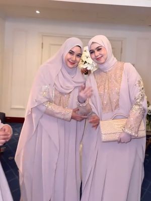 Anisa Rahma, Dara Arafah, Vebby Palwinta, Sohwa Halilintar, dara arafah menikah, dara arafah dan rehan mubarak, bridesmaid dara arafah, Outfit Bridesmaid Dara Arafah di Madinah, Elegan dengan Nuansa Nude