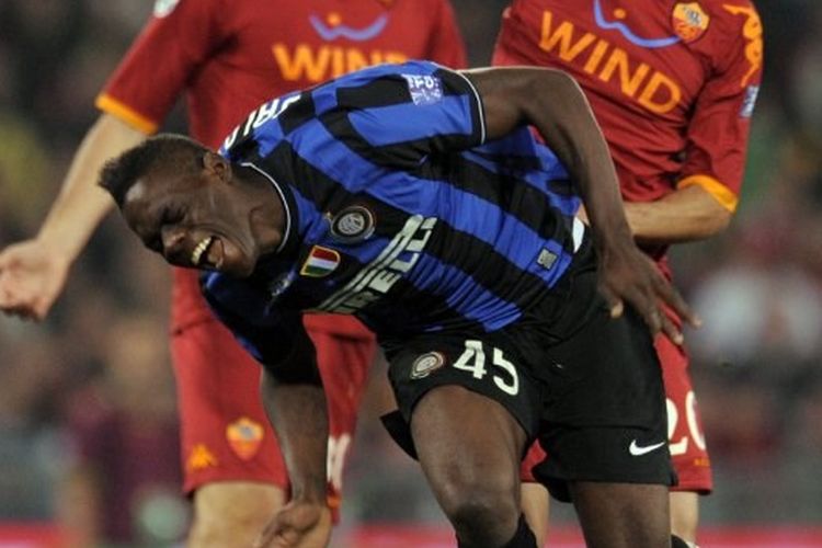 Mario Balotelli, Balotelli, Uni Emirat Arab, Lewat Tiga Kata, Mario Balotelli Resmi Gabung Klub Kasta Kedua Liga UEA