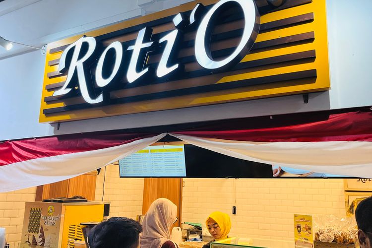 Pizza Hut, Kopi Kenangan, promo makanan, chatime, september 2025, Roti O, hari pelanggan nasional 2025, Harpelnas 2025, promo Hari Pelanggan Nasional 2025, 11 Promo Makanan dan Minuman di Hari Pelanggan Nasional 2025, Roti O hingga Chatime!, Mister Donut, Beard Papa’s, Pizza Hut, Platinum Resto , Chopstix, Bakso Malang Karapitan (BMK), Tous Les Jours, Kopi Kenangan