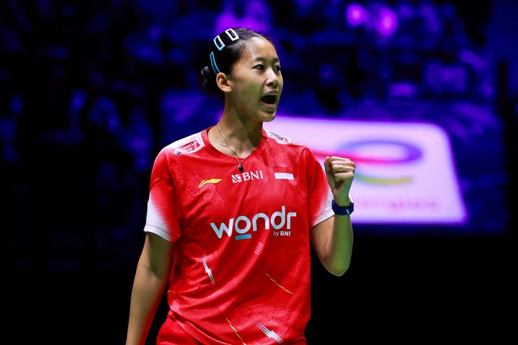 Indonesia Open, Istora Senayan, Putri Kusuma Wardani, Michelle Li, BWF World Tour, Hasil Polytron Indonesia Open 2026: Putri KW Melaju ke Perempat Final
