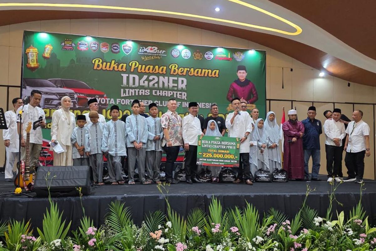ID42ner, Komunitas Toyota Fortuner, ID42NER buka bersama, Komunitas Toyota Fortuner Ini Gelar Buka Bersama Anak Yatim