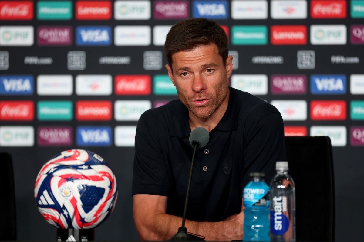Real Madrid, Xabi Alonso, Kylian Mbappe, Piala Dunia Klub, Liga Spanyol, Vinicius Jr, real madrid, Dilema Xabi Alonso dan Real Madrid, Pilih Mbappe atau Vinicius?