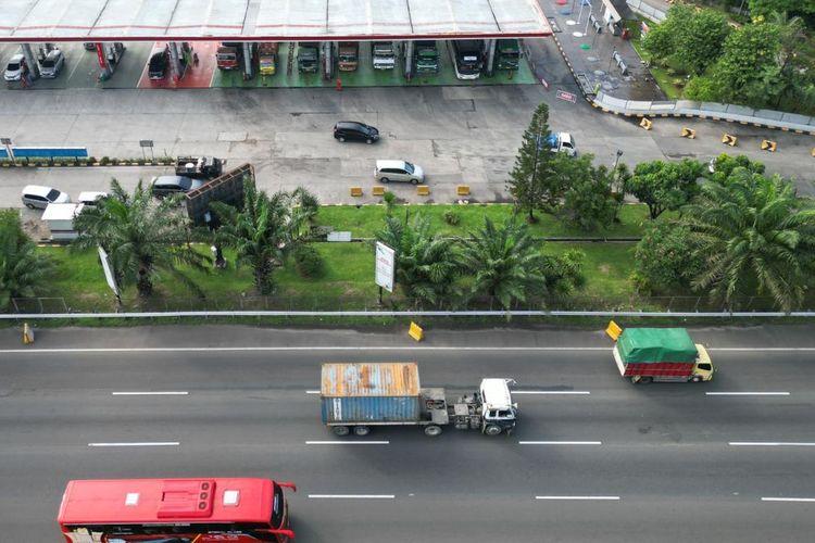 Evaluasi, Nataru, angkutan barang, Evaluasi: Pembatasan Truk di Jalan Tol Berlaku Tanpa Jeda Saat Nataru