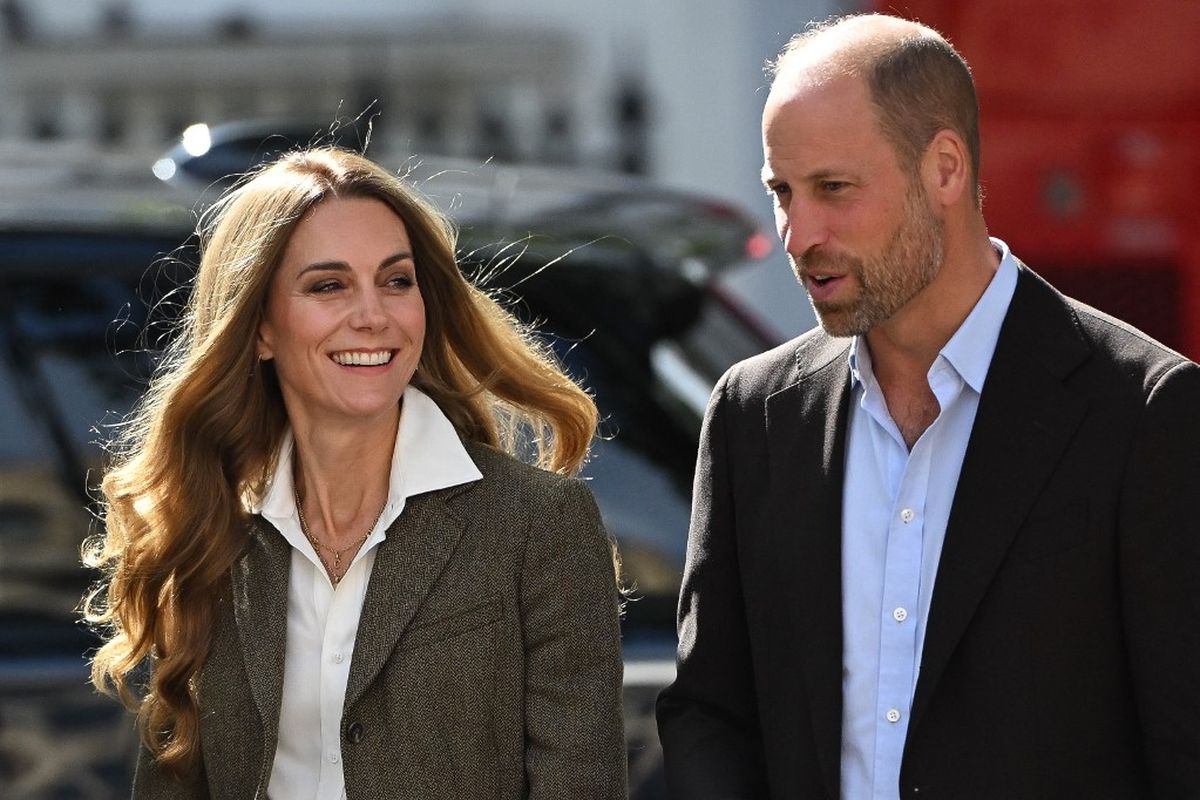 pangeran WILLIAM, Kate Middleton, Princess of Wales, pangeran wales, Putri Wales, rambut blonde, Kate Middleton tampil dengan rambut blonde, gaya rambut kate middleton, rambut baru kate middleton, kate middleton blonde, kate middleton bronde, prince of wales, Kate Middleton Pamer Warna Rambut Baru, Lebih Blonde dari Biasanya, Kate Middleton pamer warna rambut baru, Dinilai bukan karena cat rambut, tapi efek liburan, Bukan kali pertama Kate Middleton eksperimen warna rambut, Warna rambut Kate Middleton yang jadi tren
