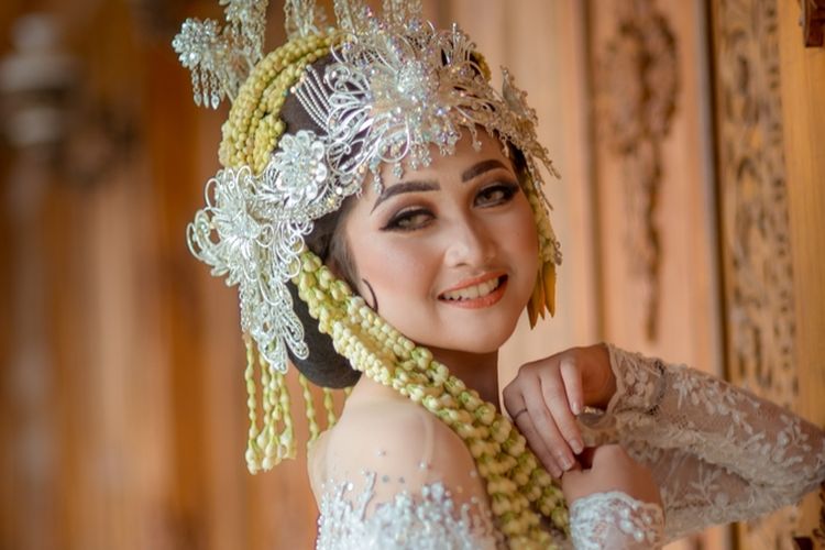 skincare, sunscreen, perawatan kulit, calon pengantin, dokter kulit, persiapan pernikahan, menjelang pernikahan, perawatan kulit menjelang pernikahan, perawatan kulit sebelum menikah, Calon Pengantin Wajib Tahu, Ini Perawatan Kulit Sebelum Menikah Menurut Ahli