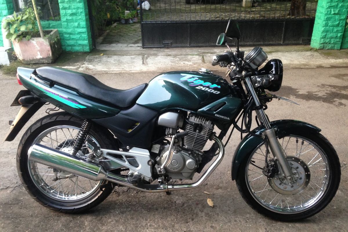 Honda Tiger, motor bekas, Harga Motor Bekas, honda tiger revo, honda tiger lama, Cek Harga Pasaran Honda Tiger Bekas, Dijual mulai Rp 9 Jutaan