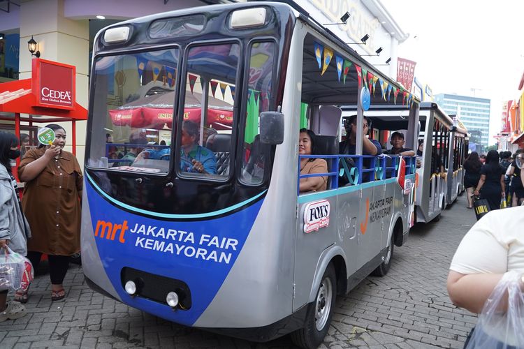 PRJ 2025, Tips jajan hemat di PRJ, prj kemayoran, jakarta fair 2025, prj kemayoran 2025, tips hemat ke prj, tips jajan hemat di prj, 6 Tips Jajan Hemat di PRJ 2025, Manfaatkan Sample Gratis, 1. Manfaatkan voucer tiket, 2. Manfaatkan sample gratis, 3. Manfaatkan promo, 4. Beli paket hemat, 5. Datang pada hari biasa, 6. Naik transportasi umum