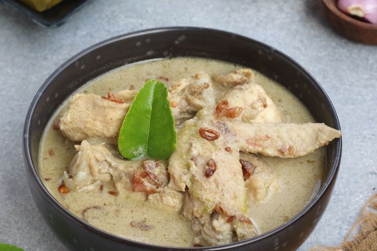 Cara Menghangatkan Sisa Opor Ayam Lebaran agar Tidak Basi dan Tetap Enak