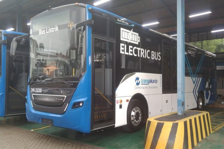 bus listrik, DAMRI, kendaraan listrik, Bus DAMRI, Damri, DAMRI Telah Operasikan Ratusan Unit Bus Listrik