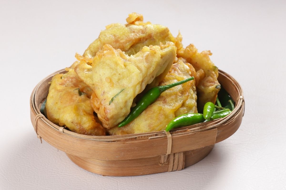 adonan tepung tahu goreng, Tahu Goreng Tepung, resep tahu goreng, cara ungkep tahu gurih, tahu goreng tepung, camilan tahu goreng, Ini Racikan Tepung Tahu Goreng Kriuk, Bumbunya Meresap Sempurna, Bahan Ungkep Tahu Goreng Tepung, Bumbu Ungkep, Bumbu Halus, Racikan Adonan Pencelup Renyah, Tips Kriuk Tahan Lama