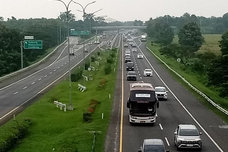 arus balik, Diprediksi Masih Ada 196.000 Kendaraan Belum Kembali ke Jabotabek