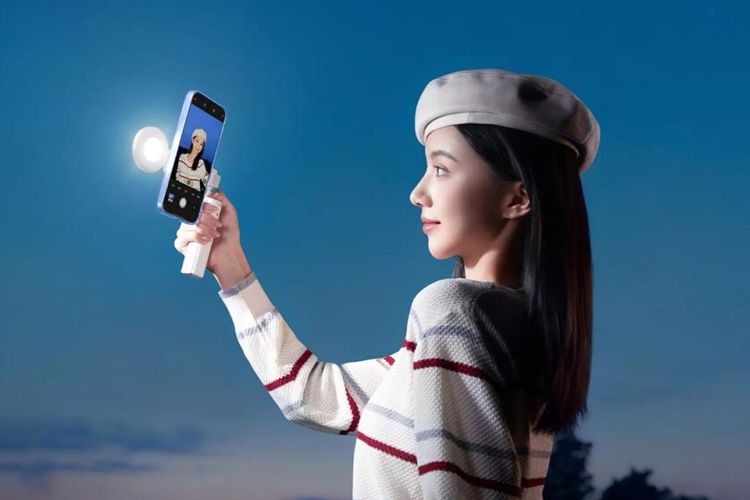 Oppo, Lampu flash, ring light, Magentic Halo Flash Light, iPhone, lampu flash, Oppo Rilis Magentic Halo Flash Light, Lampu Flash dan Ring Light Terpadu