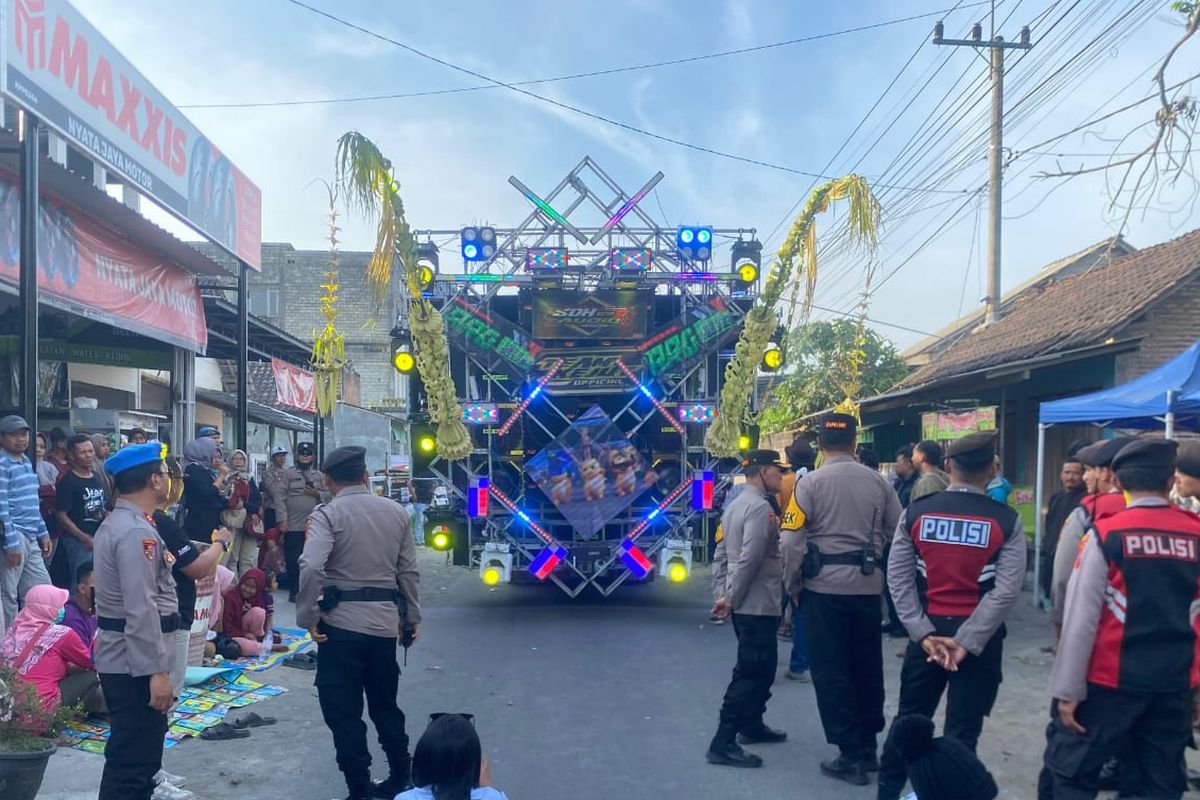 Kediri, sound horeg, Aturan penggunaan sound horeg, Sound horeg, sound karnaval Indonesia, Sound Karnaval Indonesia, Malang, aturan penggunaan sound horeg, aturan sound horeg, sound karnaval, Perincian Aturan Sound Horeg di Kediri dan Penggantian Nama Jadi Sound Karnaval Indonesia